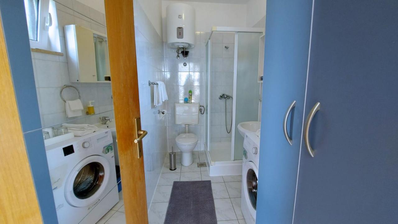 Apartment Mira Opatija Bagian luar foto