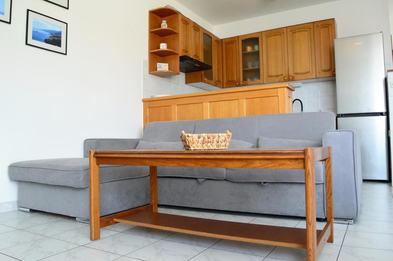 Apartment Mira Opatija Bagian luar foto