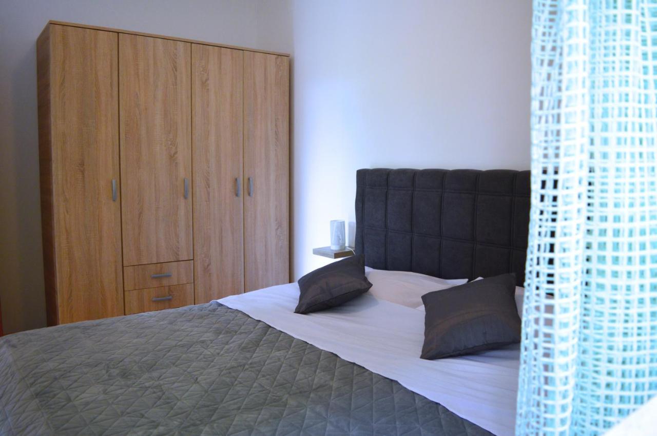Apartment Mira Opatija Bagian luar foto