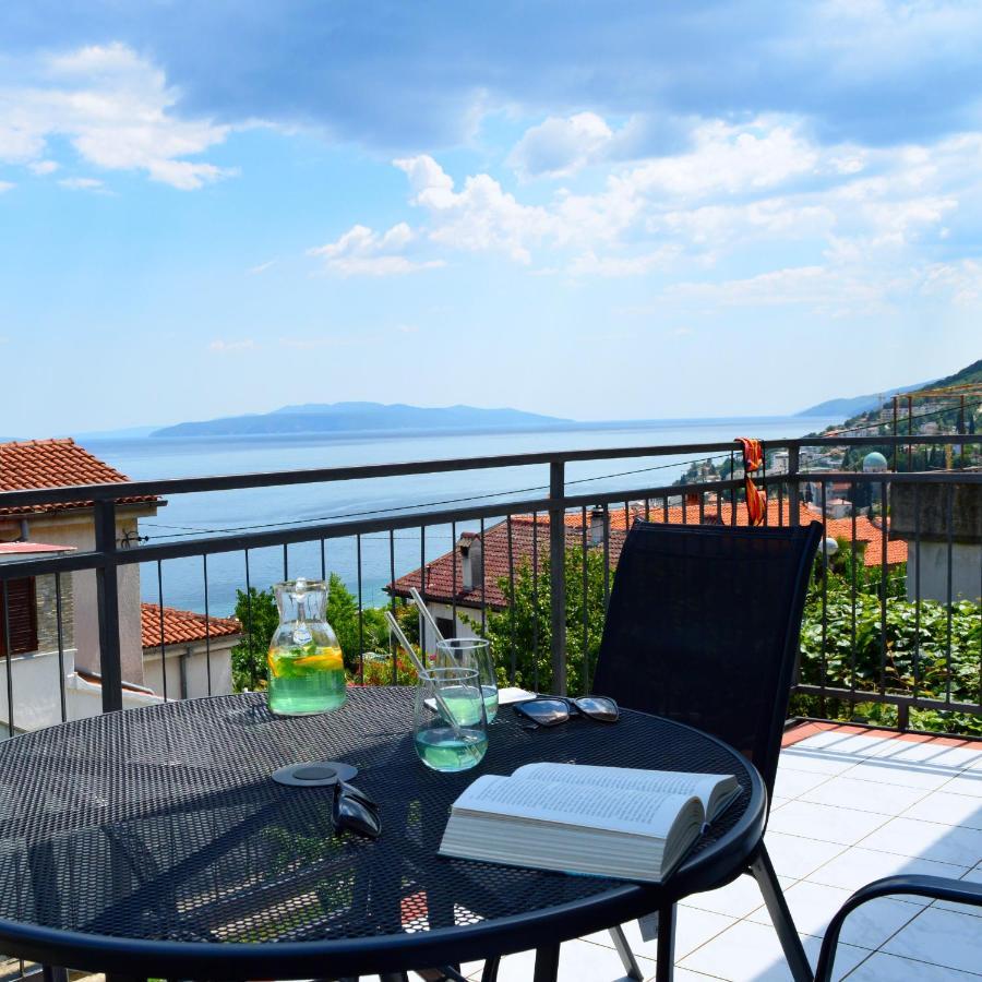 Apartment Mira Opatija Bagian luar foto
