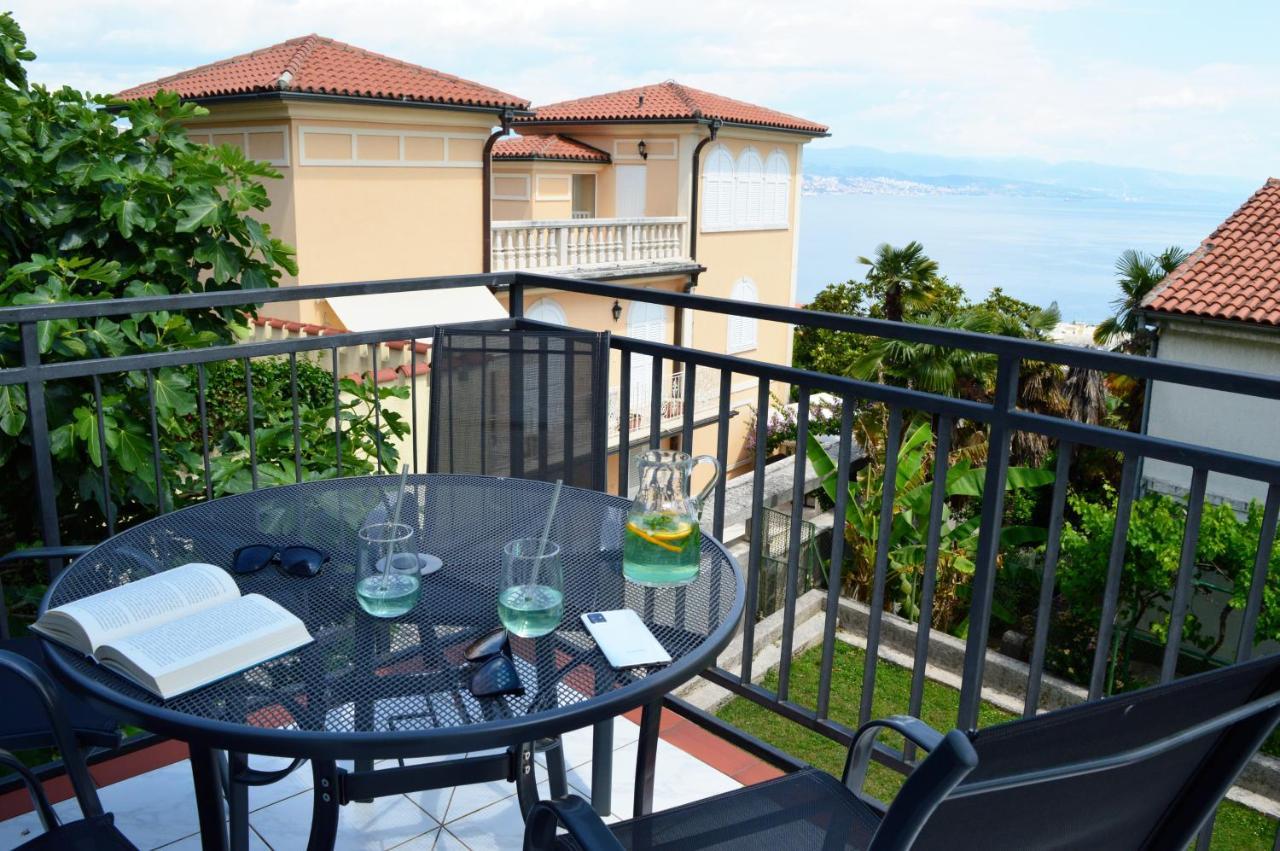 Apartment Mira Opatija Bagian luar foto
